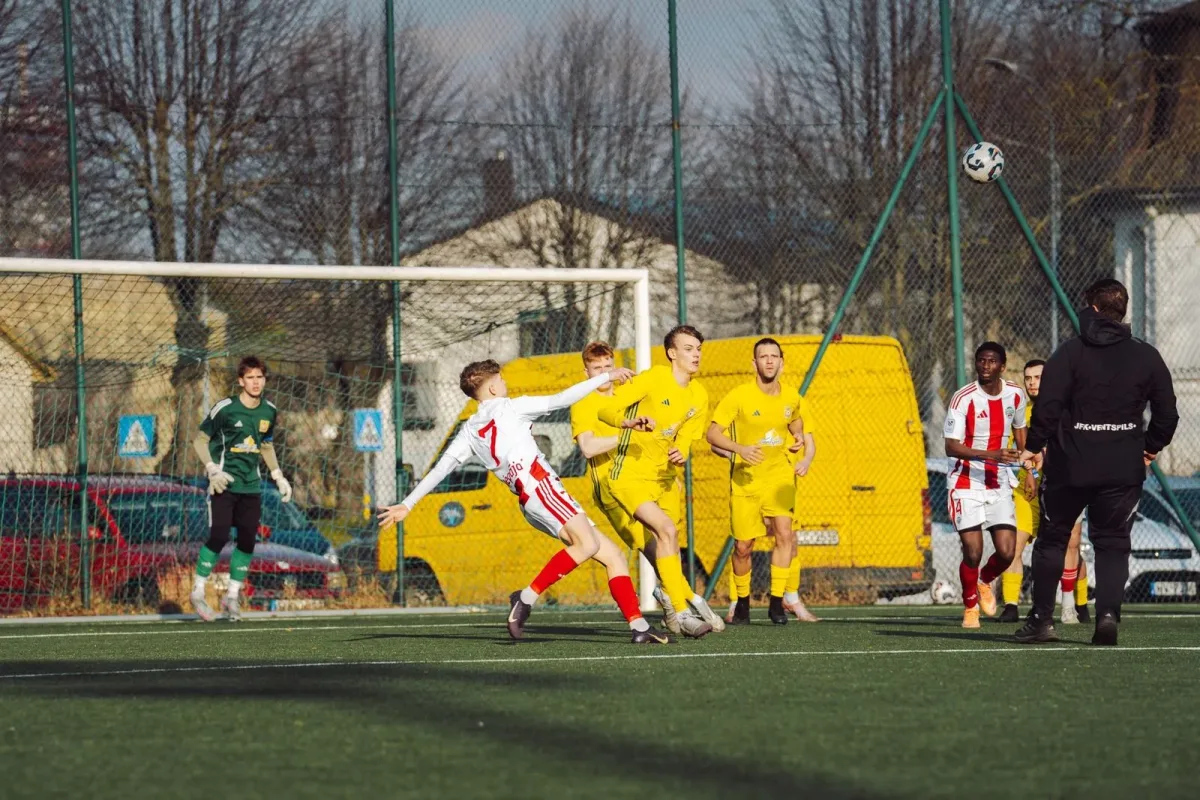 LVBET futbola līgas spēle JFK Ventspils pret Skanstes SK