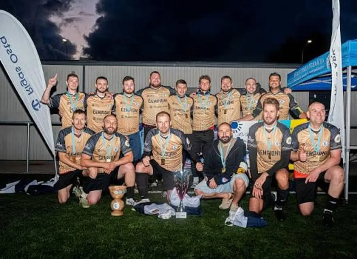Strong starptautiskais minifutbola turnīrs 6:6