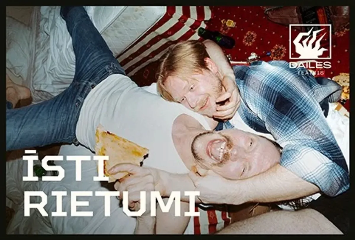 ĪSTI RIETUMI